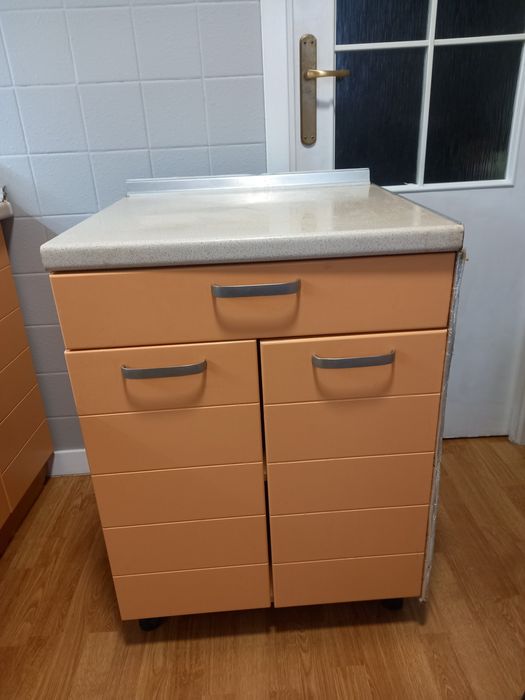 Продам кухонну тумбочку, тумба, кухня