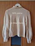 Kremowy wełniany sweter & Other Stories 50% wełna wool premium XS