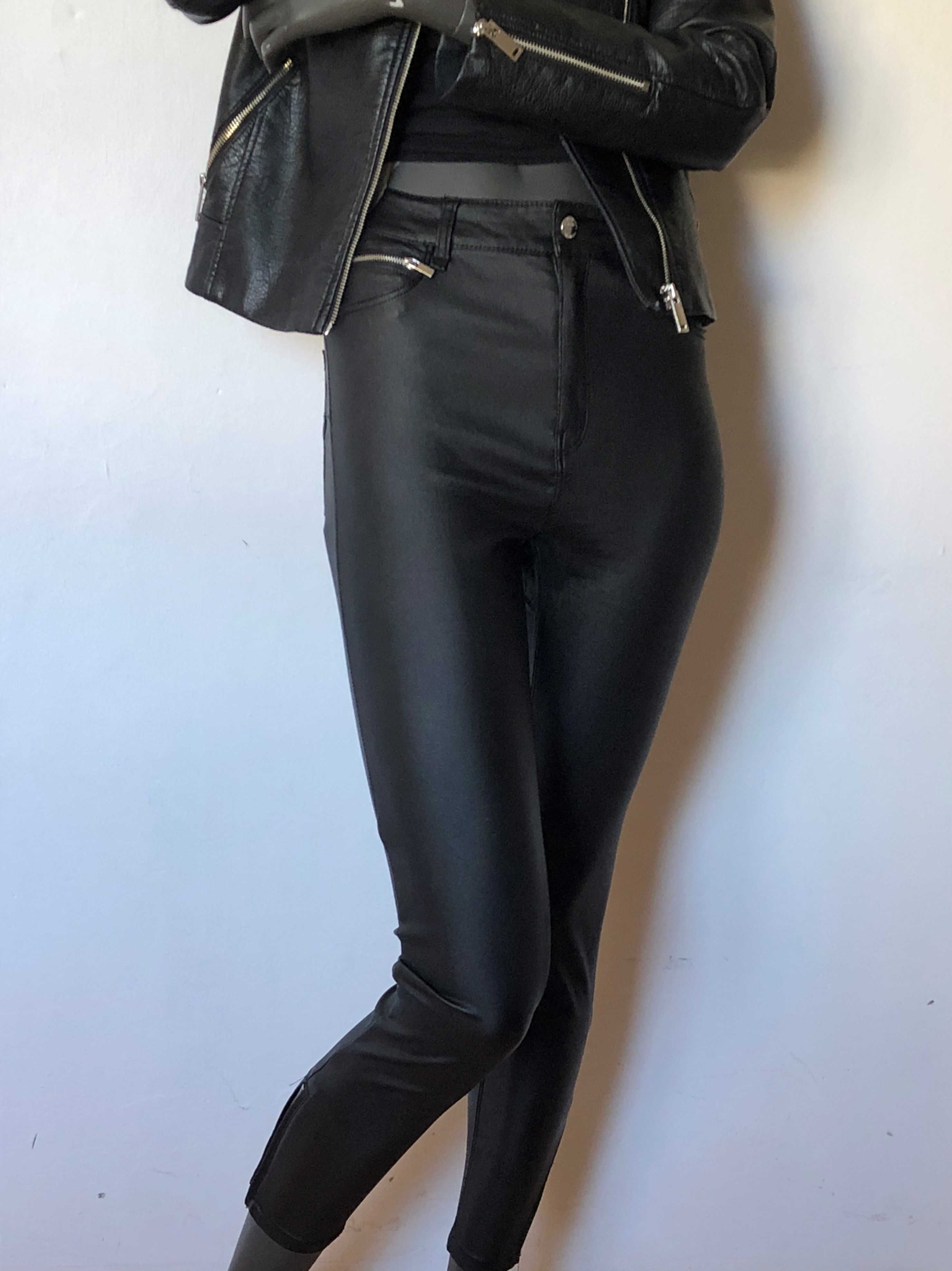 NOWE BERSHKA spodnie skóra skajka biker woskowane 40 L rock