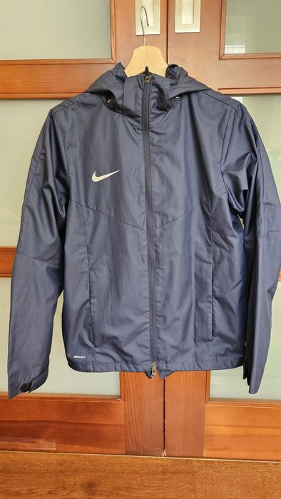 Męska kurtka przeciwdeszczowa Nike z odpinanym kapturem (158-170cm)