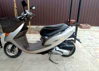 Продам Honda Dio 68