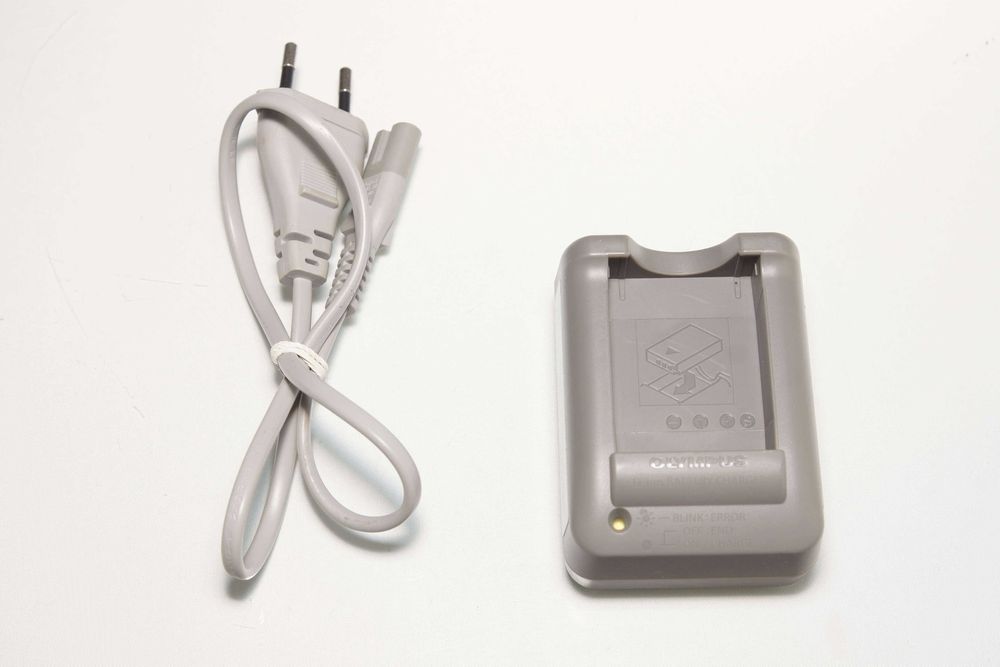 Oryginalna ładowarka OLYMPUS BCS-5 BLS-5 BLS-50 do E-M10 II E-PL8 E-P3