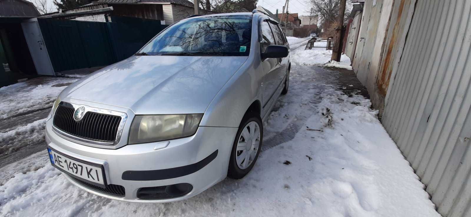 Продам шикарный автомобиль Skoda Fabia