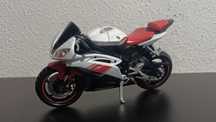 Miniaturas de motos 1/18