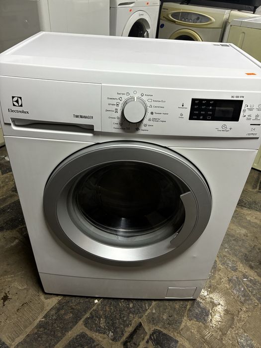 Пральна машина Електролюкс