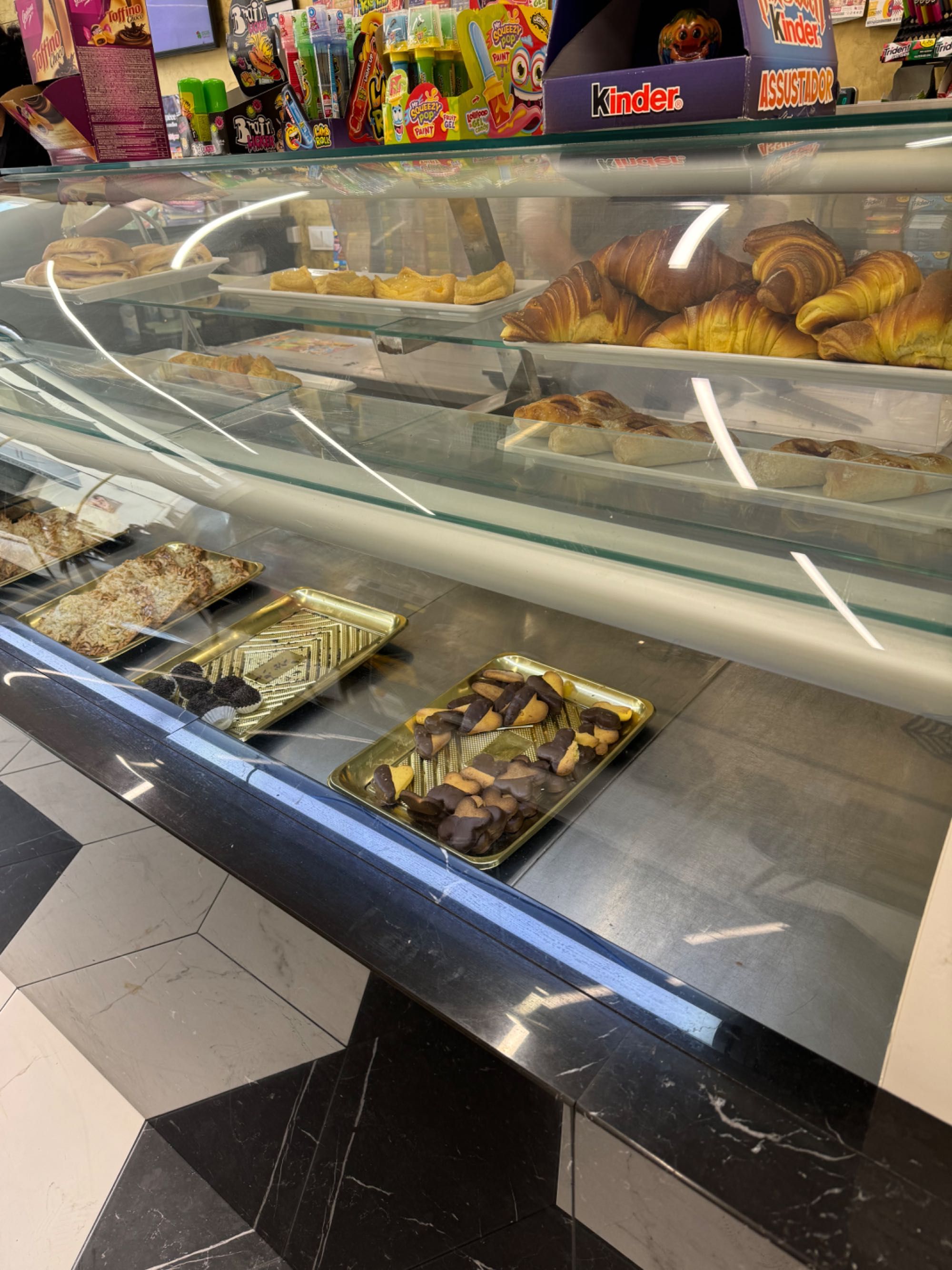 Vitrine Bolos com Frio