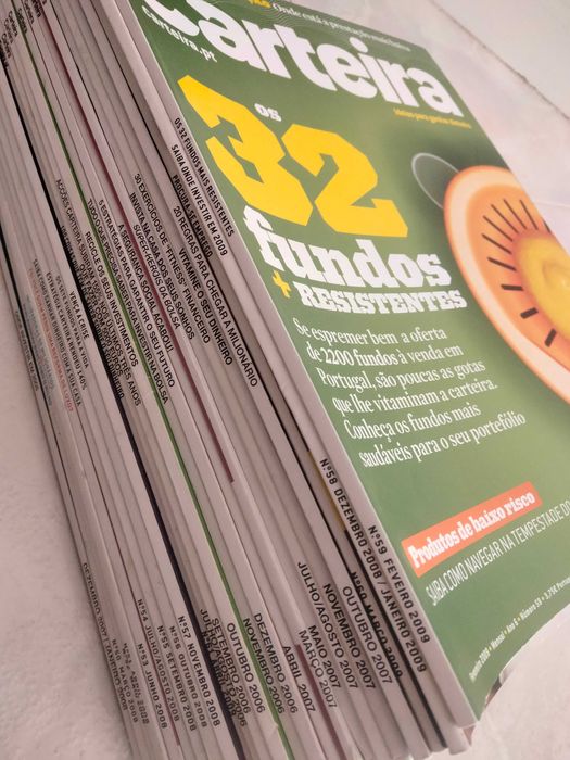 24 revistas 'Carteira' entre 2006 e 2009