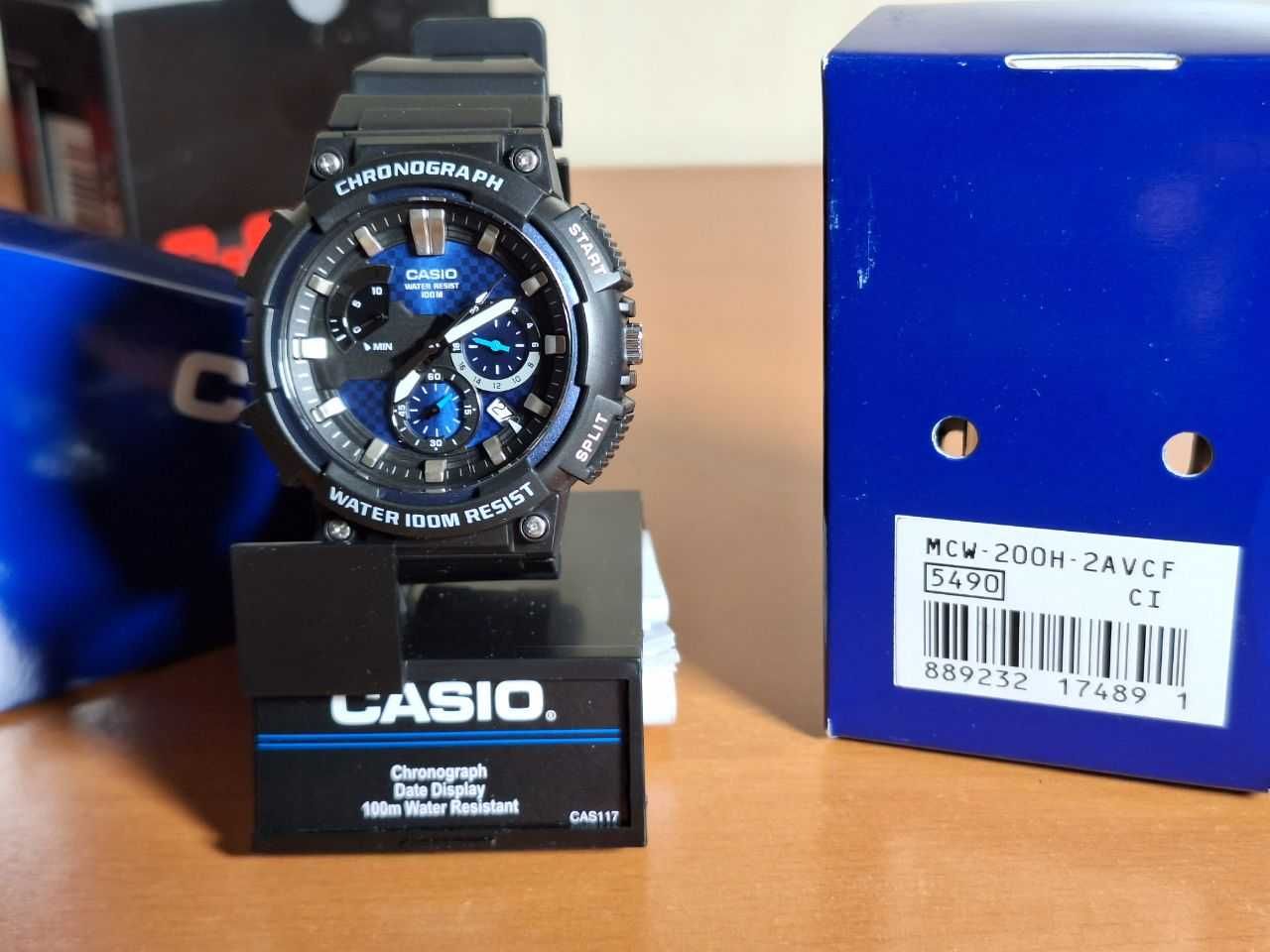 Часы Casio MCW-200H-2AV с хронографом. Новые, с коробкой.