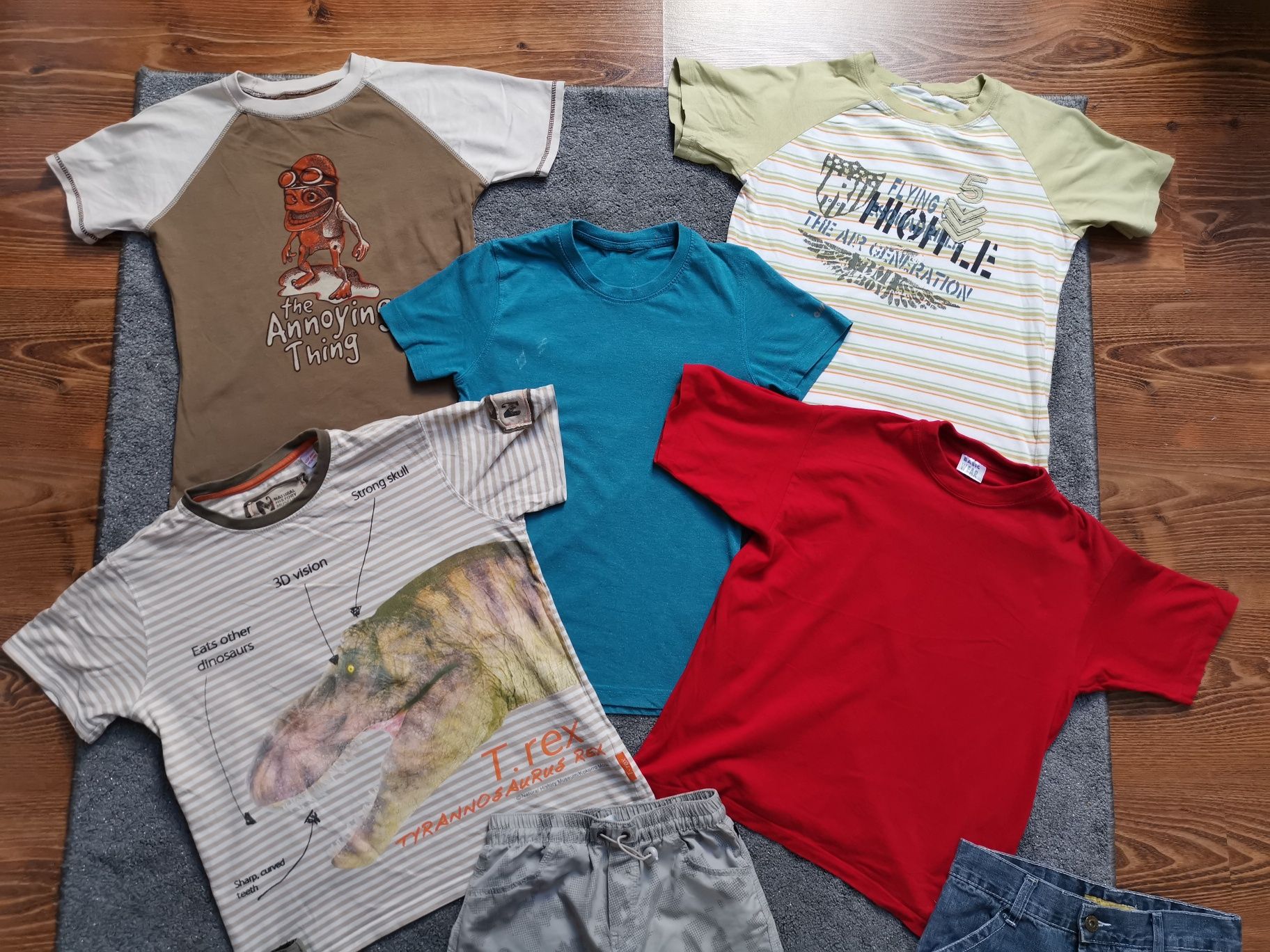 PAKA ubrań dla chłopca 140 koszulki t-shirty spodenki