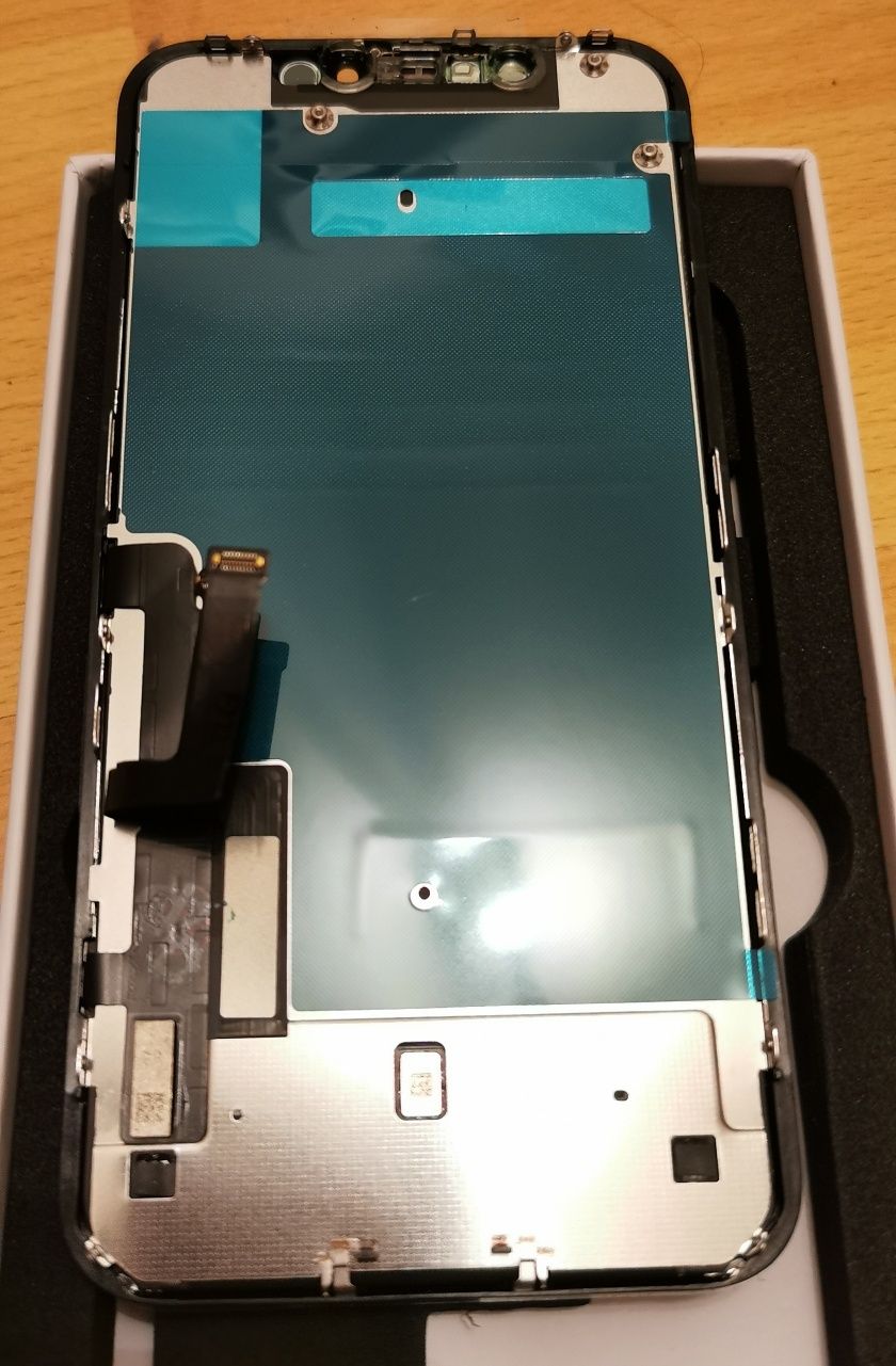 Iphone 11  lcd czarne