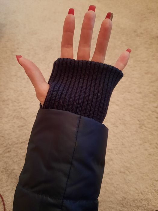 Продам женский пуховик