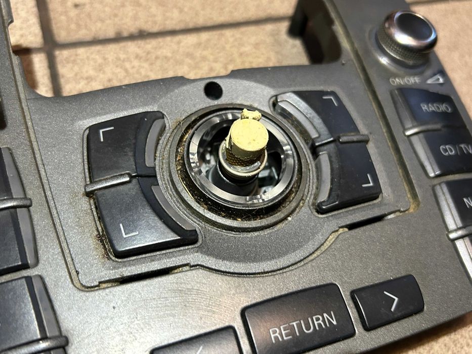 Panel sterowania radia menu audi a6 c6