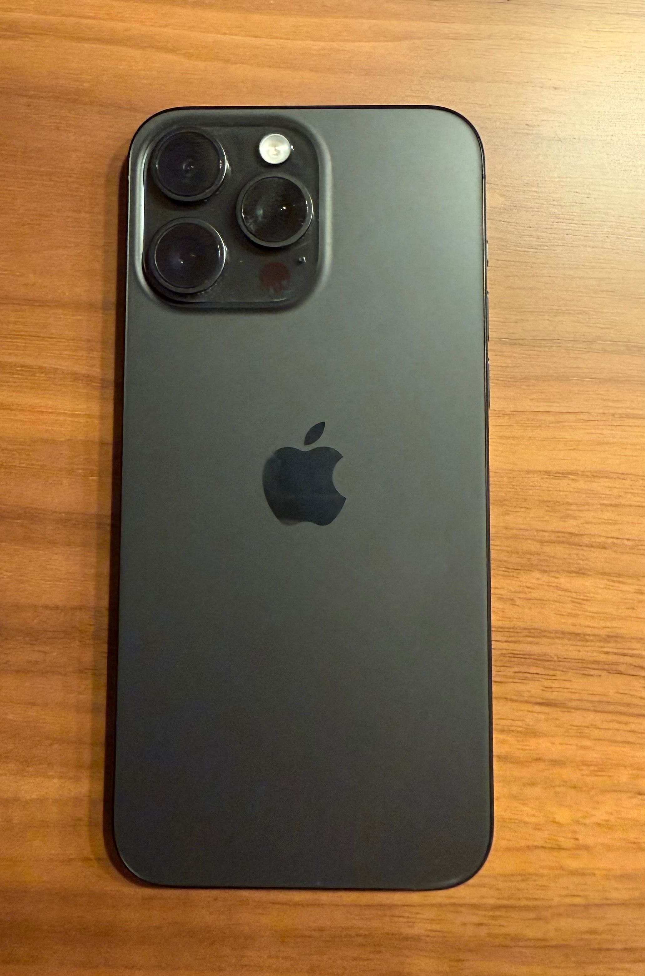 iPhone 15 Pro Max