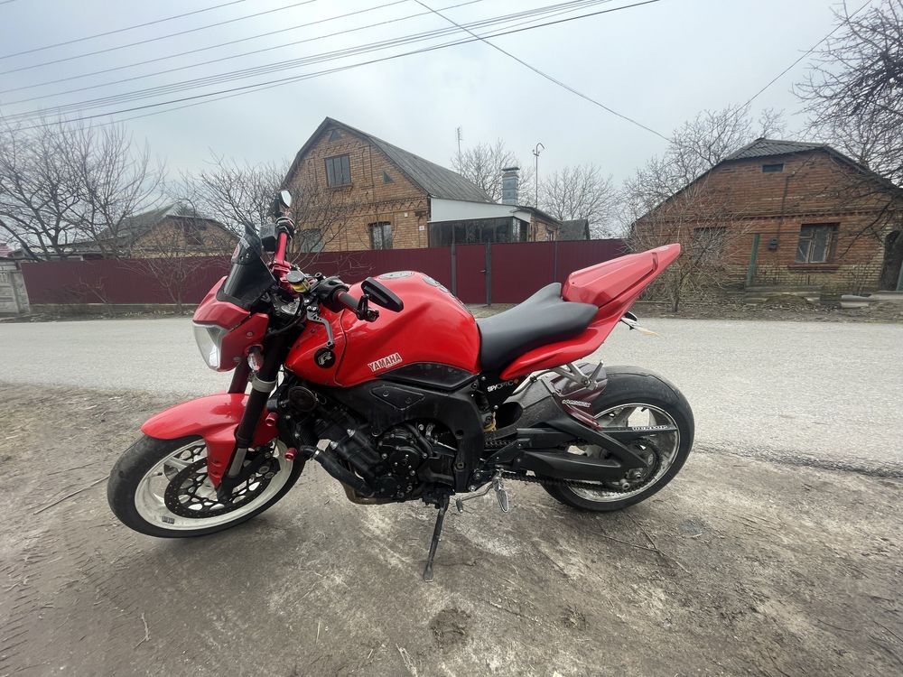 Yamaha fz1n, стріт (безкомпромісна стрітуха)