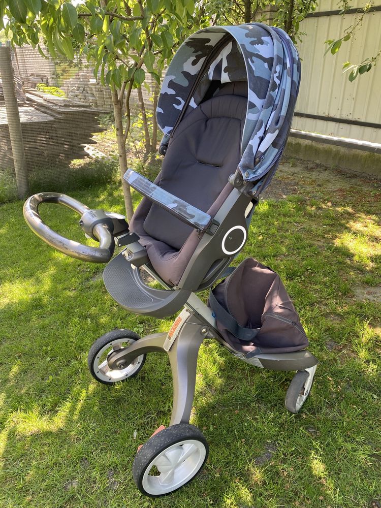 Продам коляску Stokke