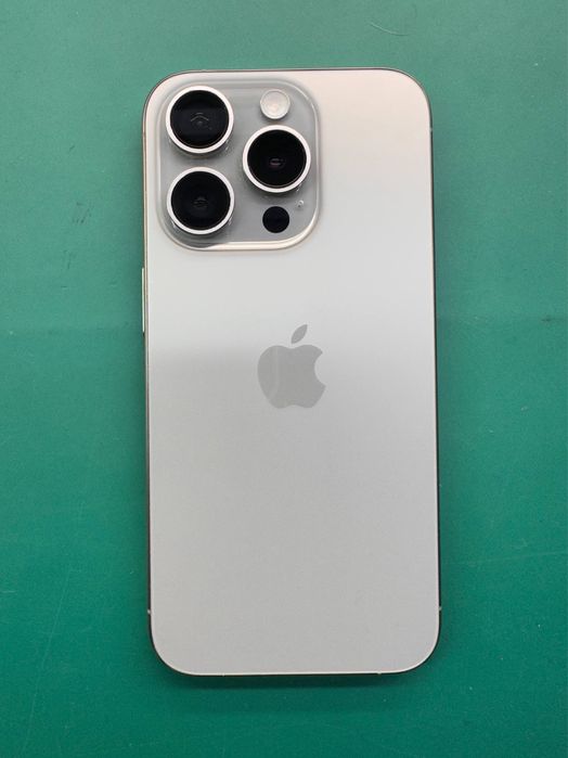 Iphone 15pro з НЕ ПРАЦЮЮЧОЮ платою