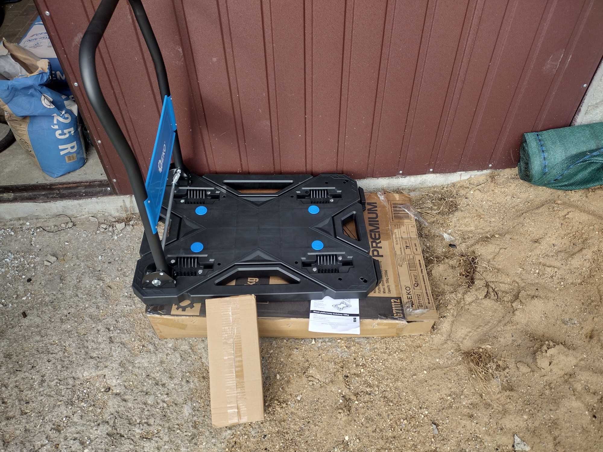 Wózek magazynowy platformowy 150 kg