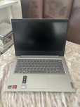 Laptop Lenovo IdeaPad 3 – Ryzen 3, 4GB RAM, 256GB SSD