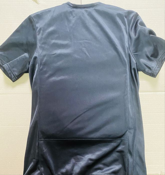 Фудболка чорна  армор