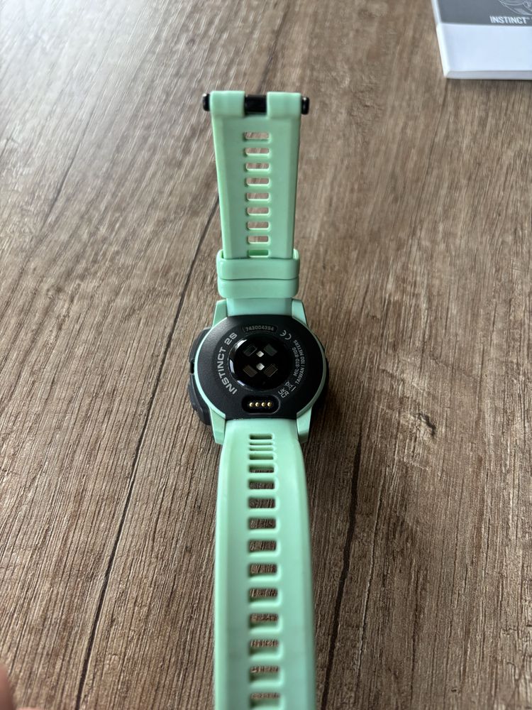Garmin Instinct 2S Solar miętowy zielony. Super stan. Cały zestaw.