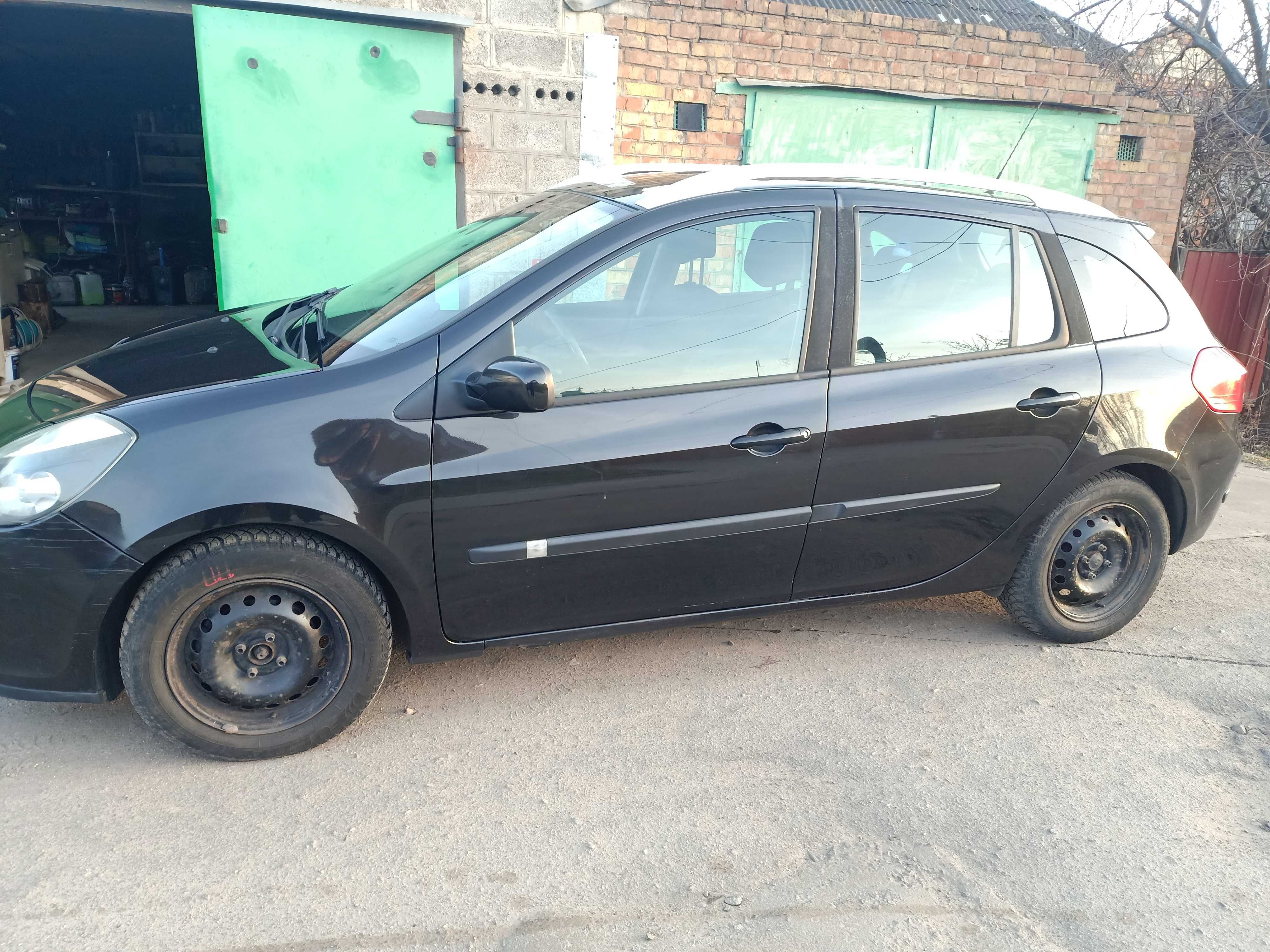 Продам автомобіль Renault Clio 3