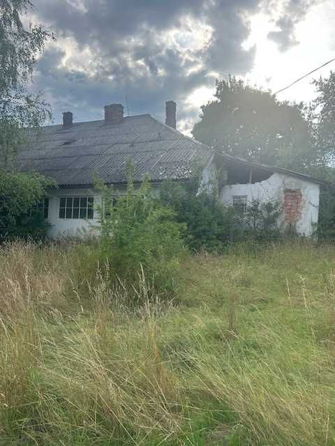 Одноповерхова будівля S= 607,8 м2. с.Чорноголова, 302 "А"