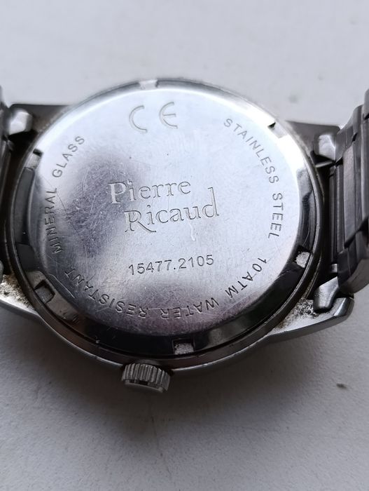 Продам наручний оригінальний кварцовий годинник Pierre Ricaud