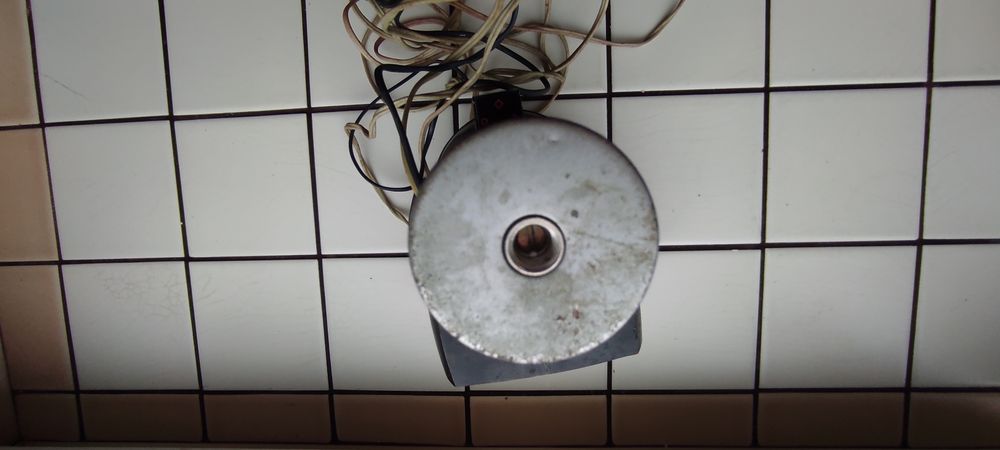 Фотовспышка Луч‑М1 СССР, винтаж, импульсный источник света для фото