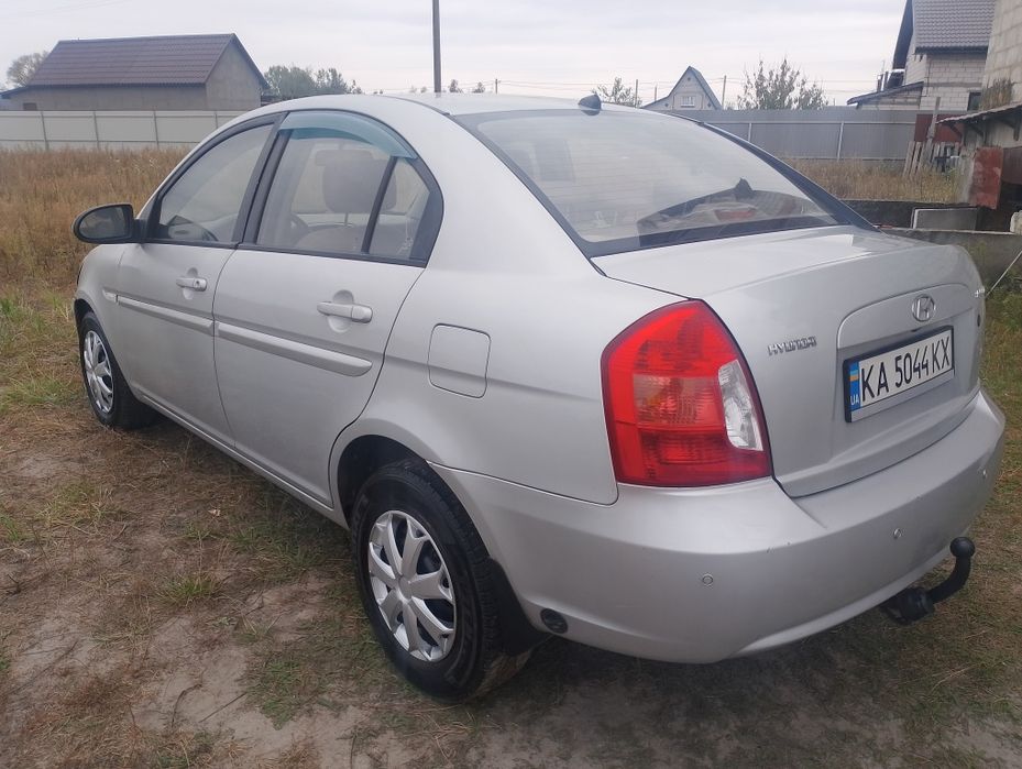 Hyundai accent 2010 газ/бензин