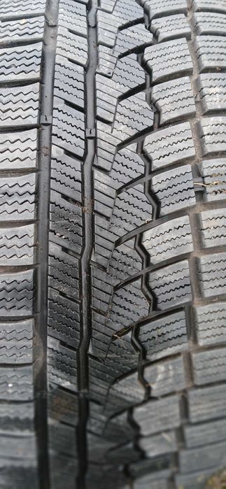 BMW alufelg 16 z oponami zimowymi JAK NOWE !