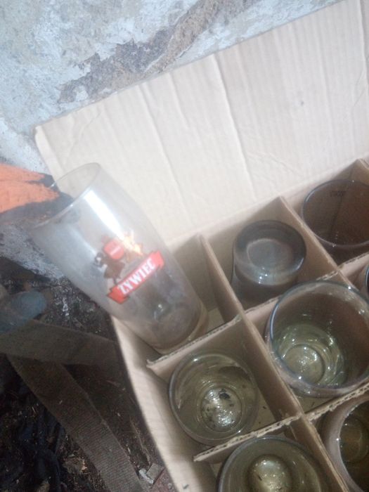 sprzedam kufle duże małe