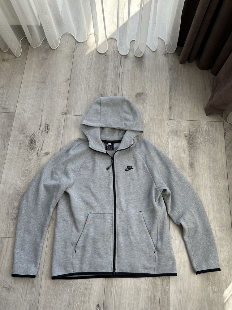 Зіпка nike tech fleece