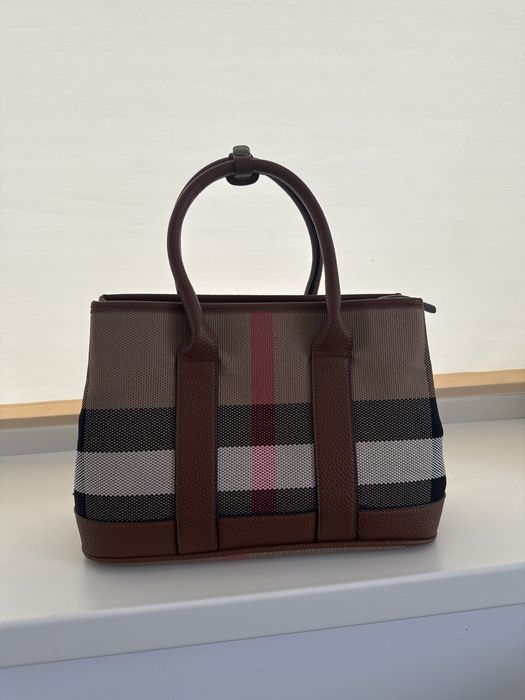 Нова шкіряна сумка