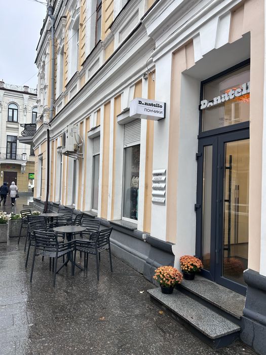 Продам кав'ярню поруч з михайлівською