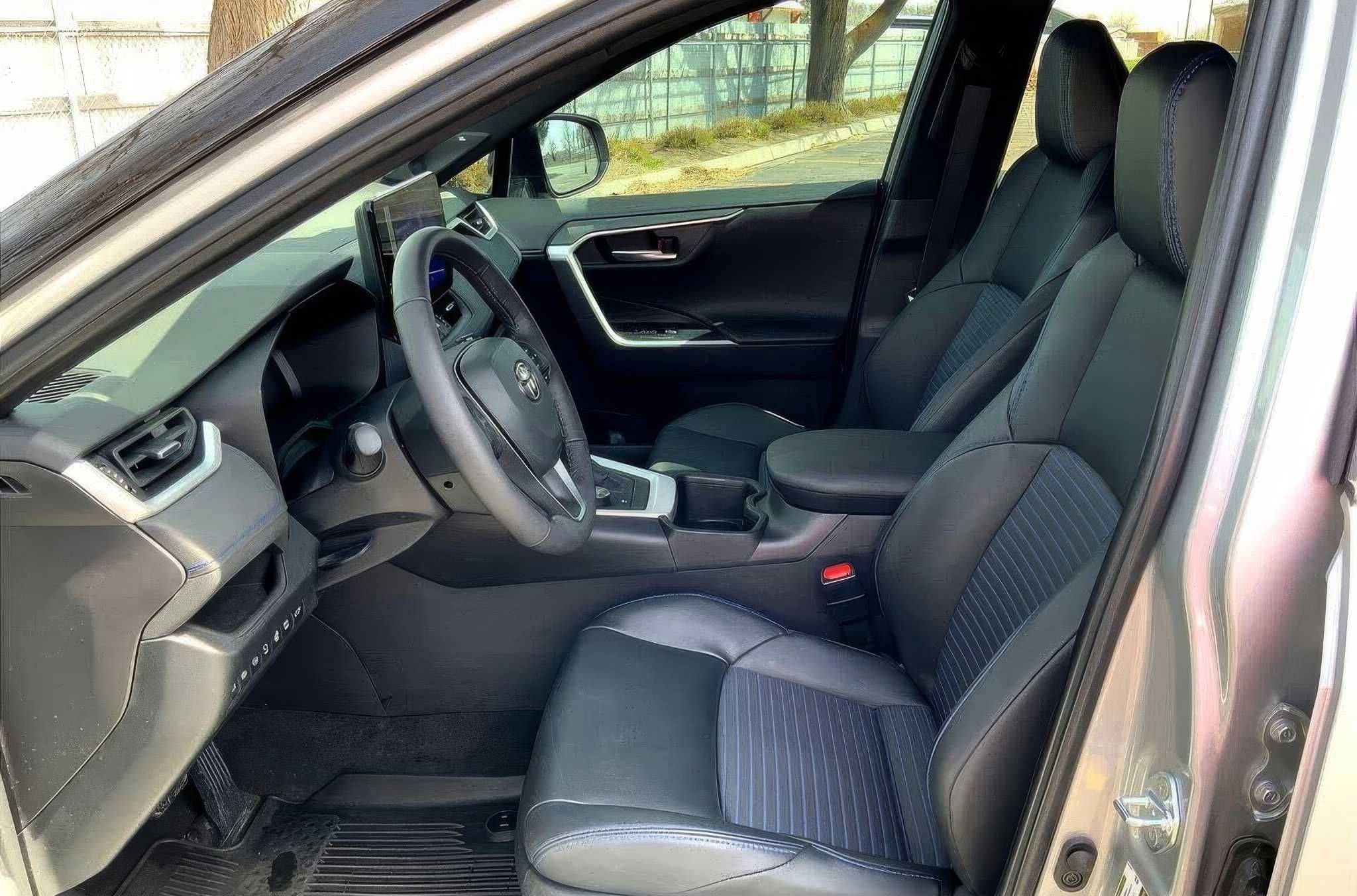2023 Toyota RAV4 Hybrid XSE