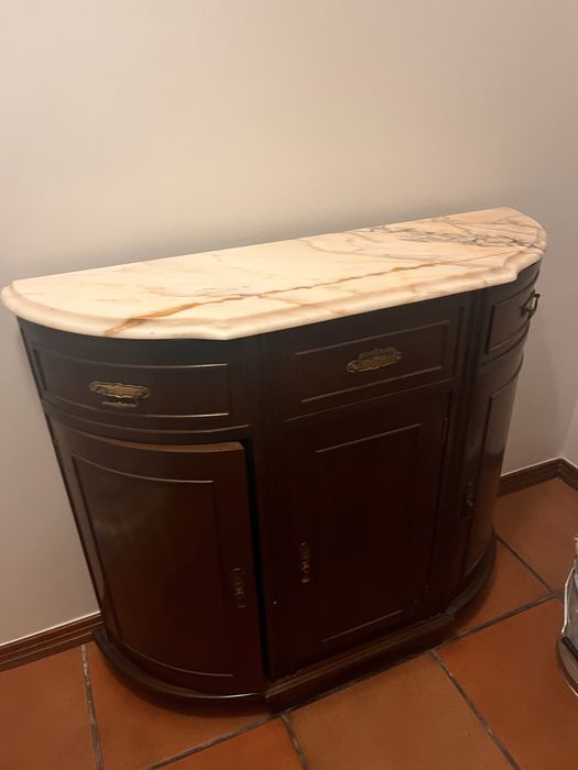 Sapateira em castanho