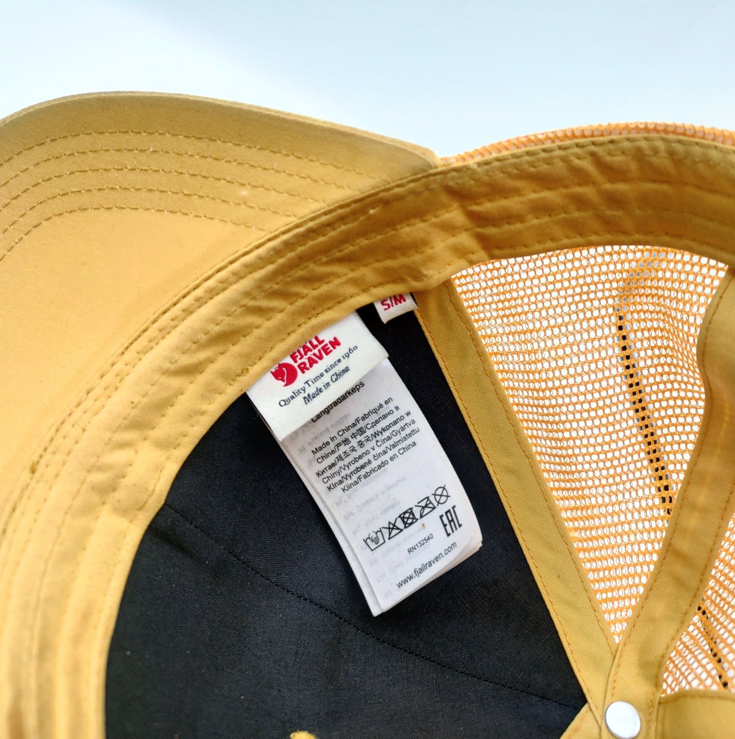 FJALLRAVEN__czapka z daszkiem (S/M) truckerka siateczka / unisex