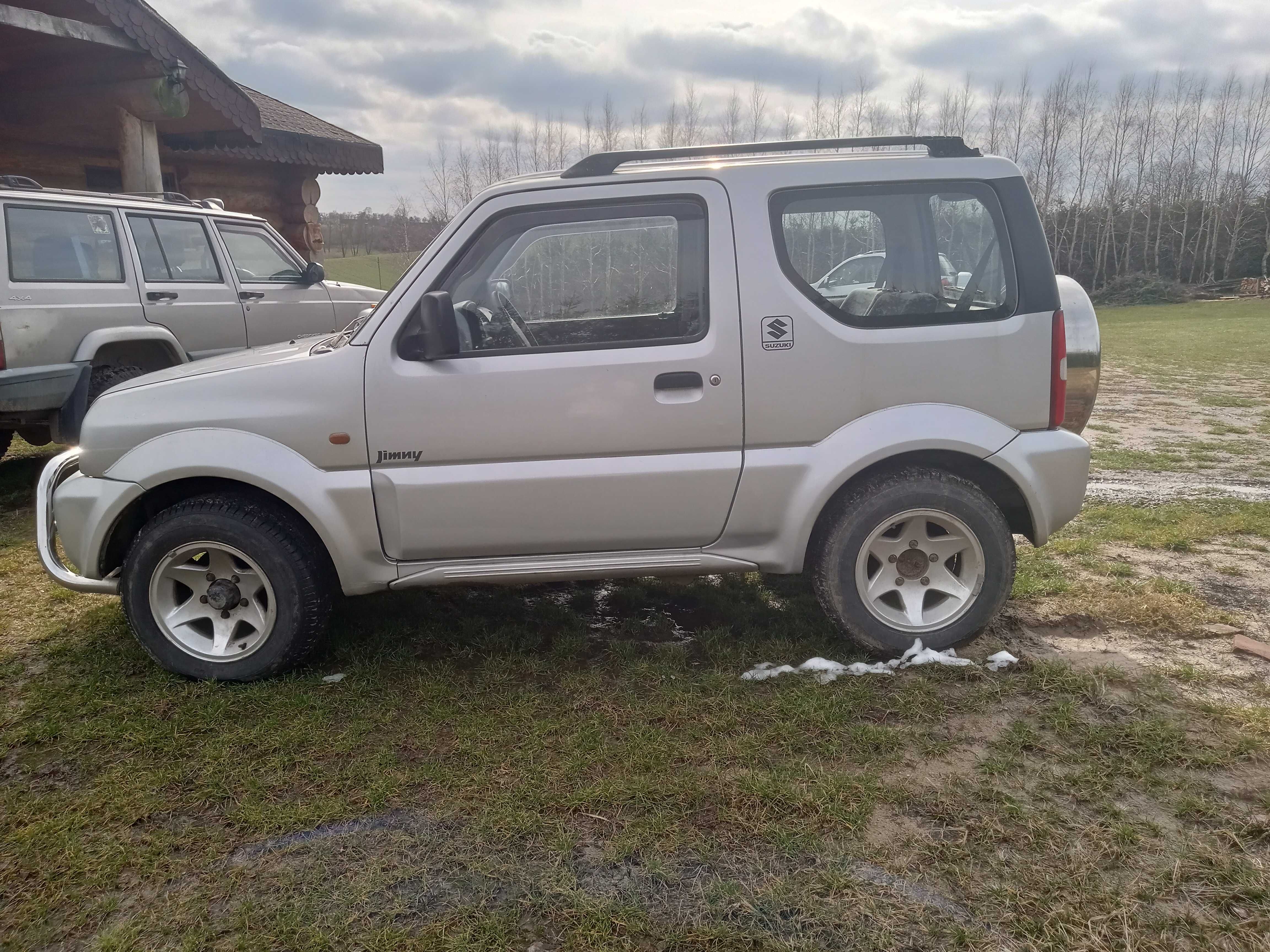 Suzuki Jimny mały samochód z wielkim sercem