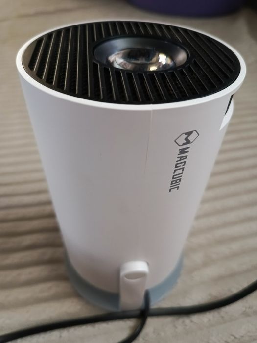 Продам проєктор MAGCUBIC Ultra HD