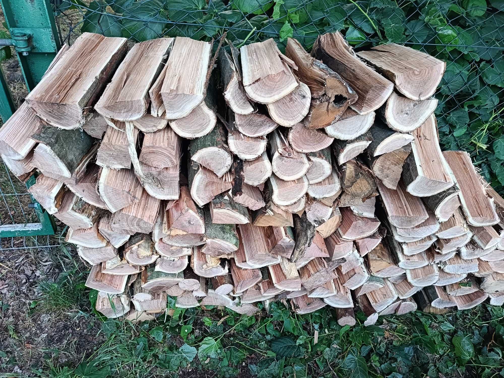 Drewno kominkowe opałowe buk, dąb, inne- sezonowane.
