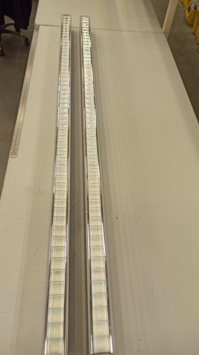 Lampa LED 1625mm jak NOWA