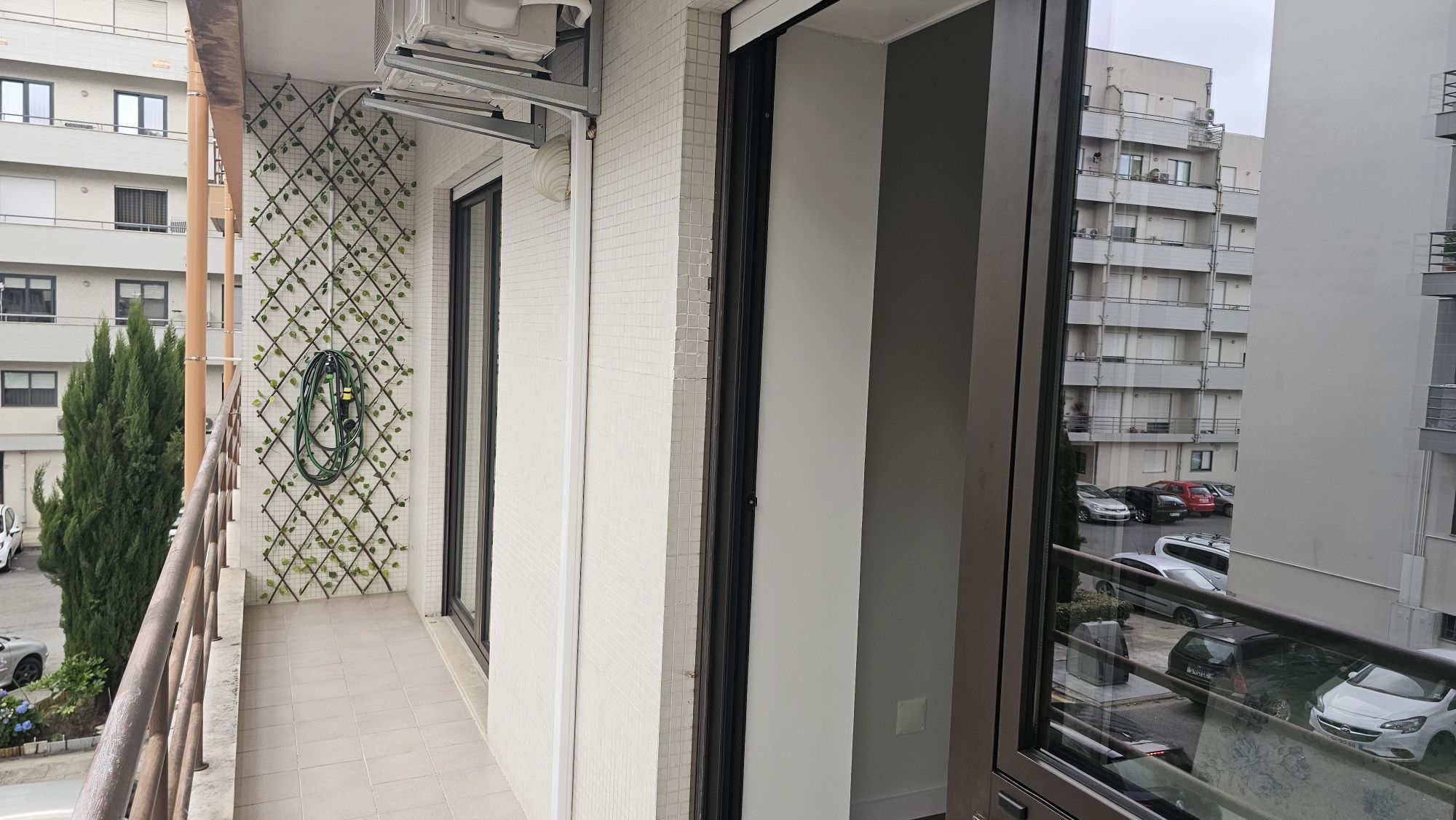 Apartamento T2 + 1 em real