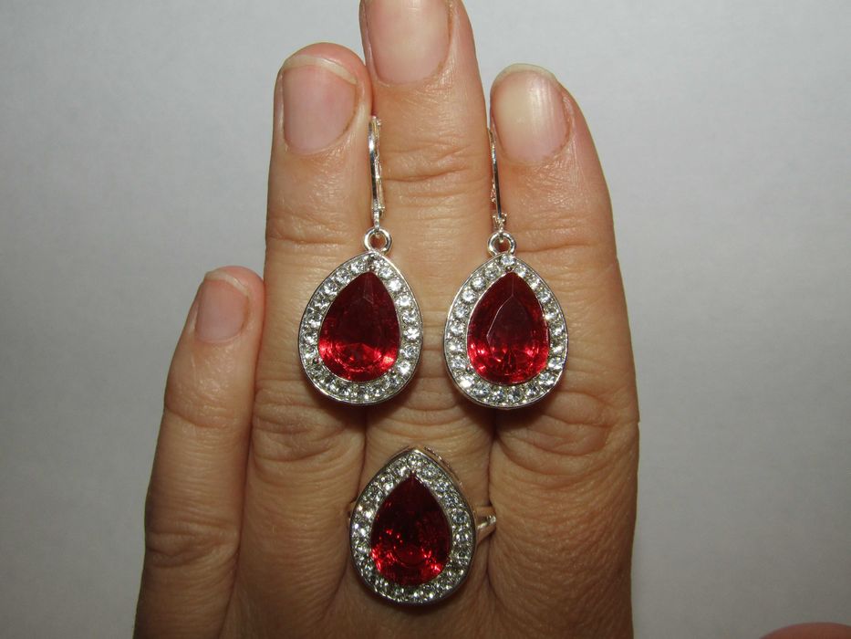 Винтажные серебряные комплекты с янтарем ,бирюзой