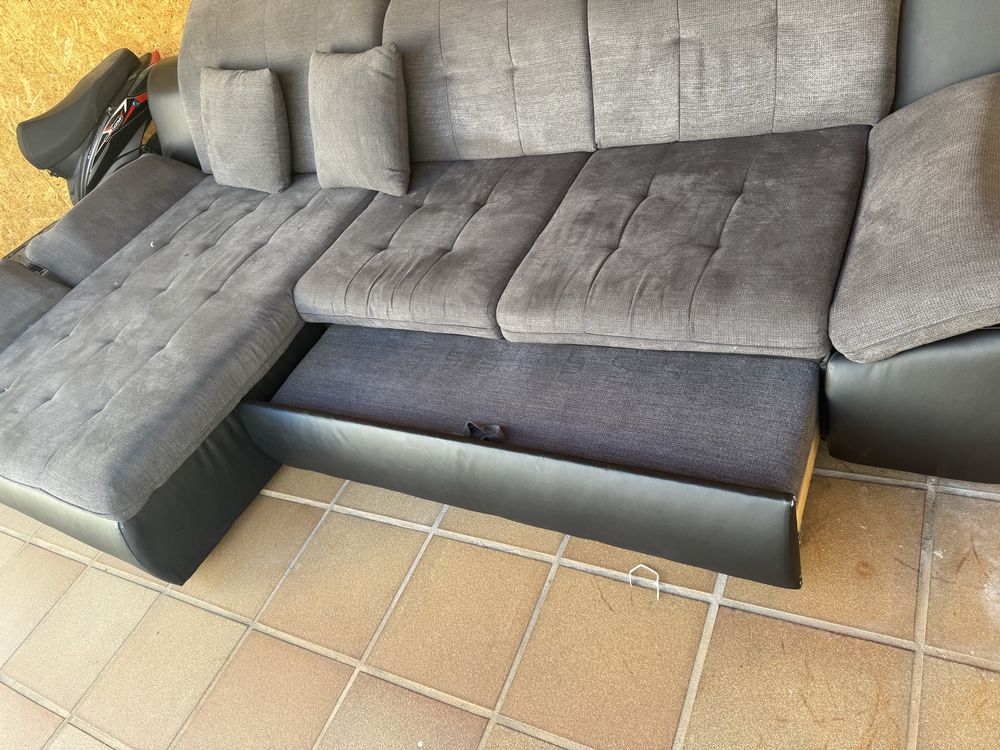 Sofa com chaise longue