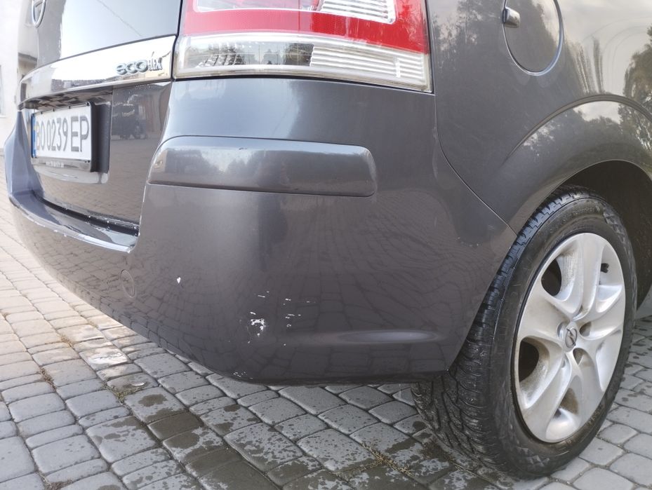 Opel zafira b 1.7 2011р.