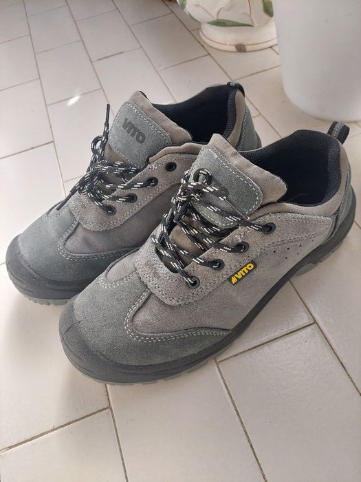 Sapatos de segurança Vito Genes em camurça
