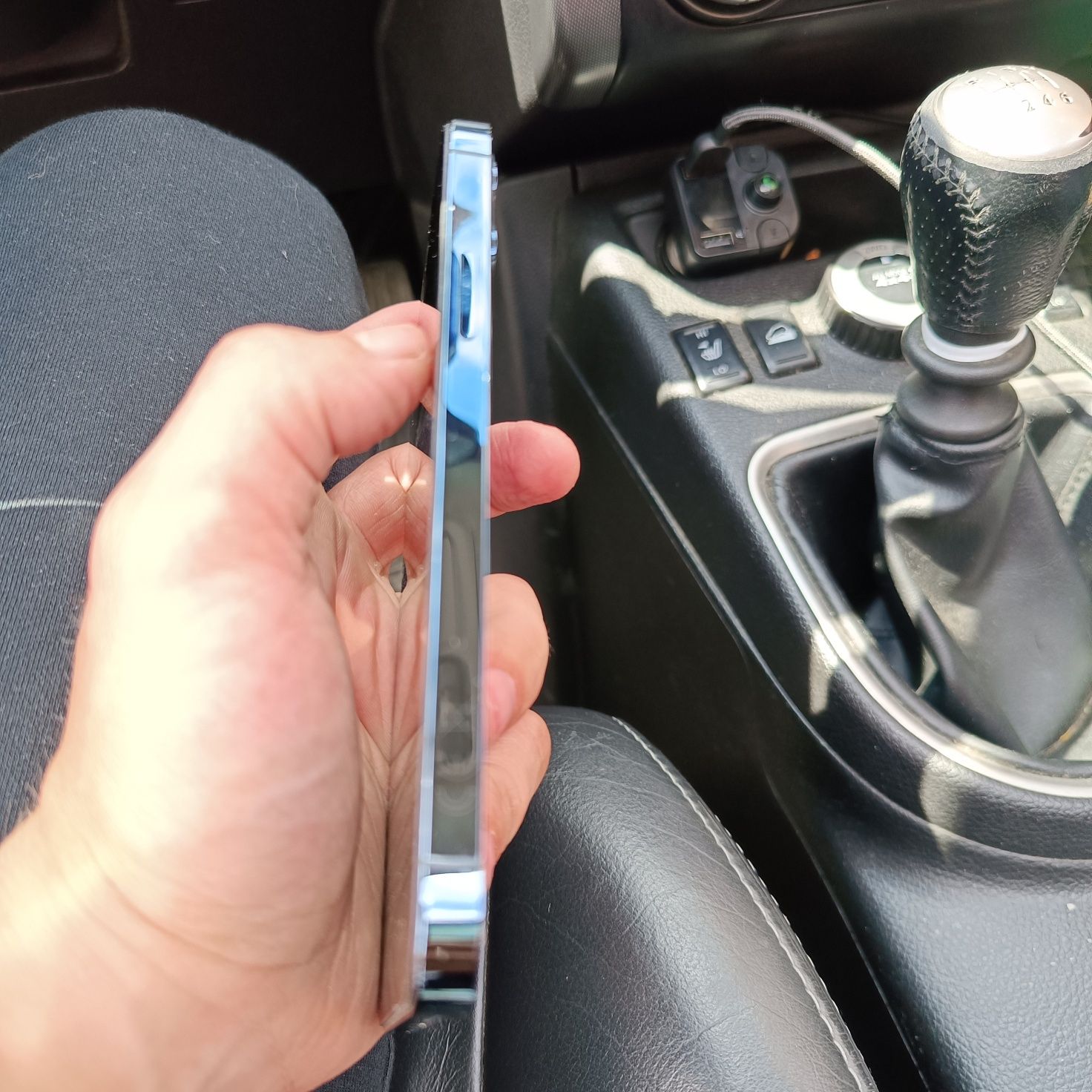 Sprzedam iPhone 12 Pro