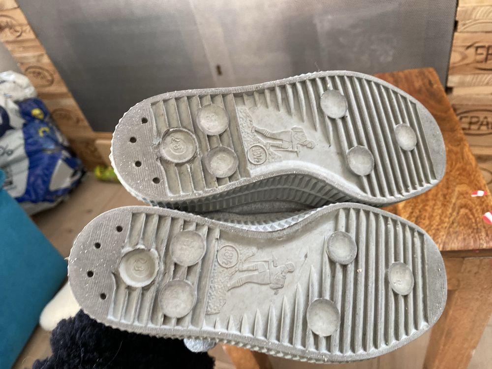 Gray Label Novesta buty trampki 28 tenisuwkieox botki na rzepy emel g