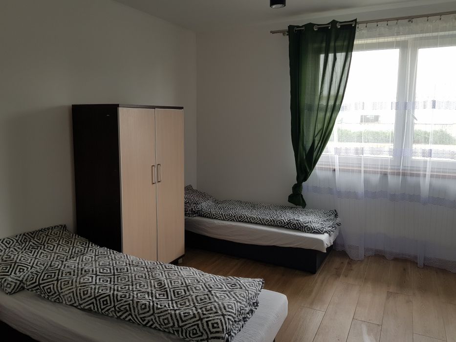 Nowy  Apartament 75 m2  dla firm.