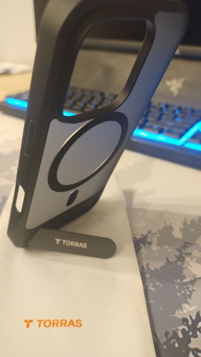 Etui case do iPhone 16 pro marki Torras